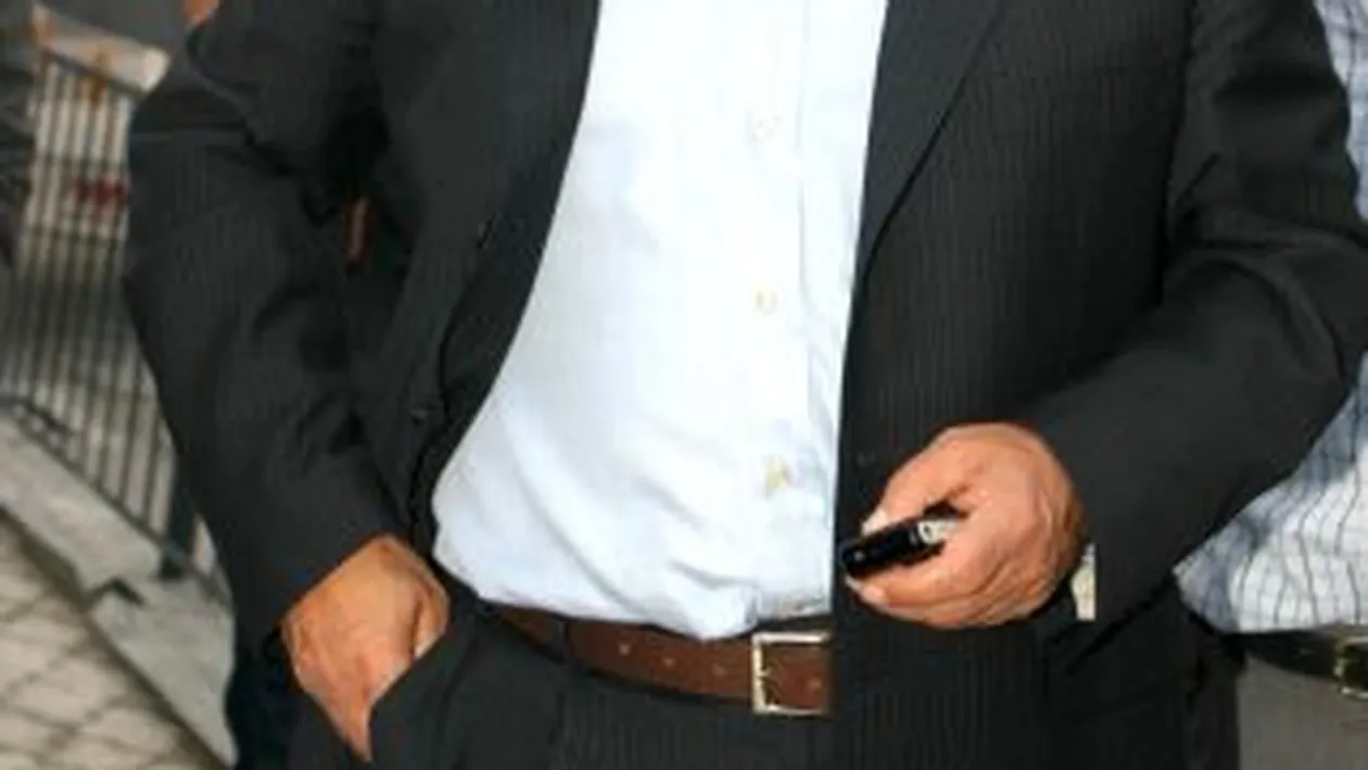 Lucescu si Dinu se ataca din nou