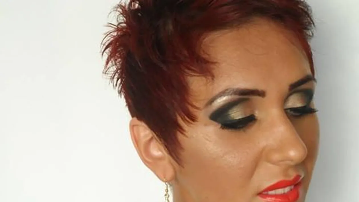 Stie deja cum sa o faca, dar tot mai vrea sa ia lectii. Fosta amanta a lui Nicolae Guta invata de la profesioniste