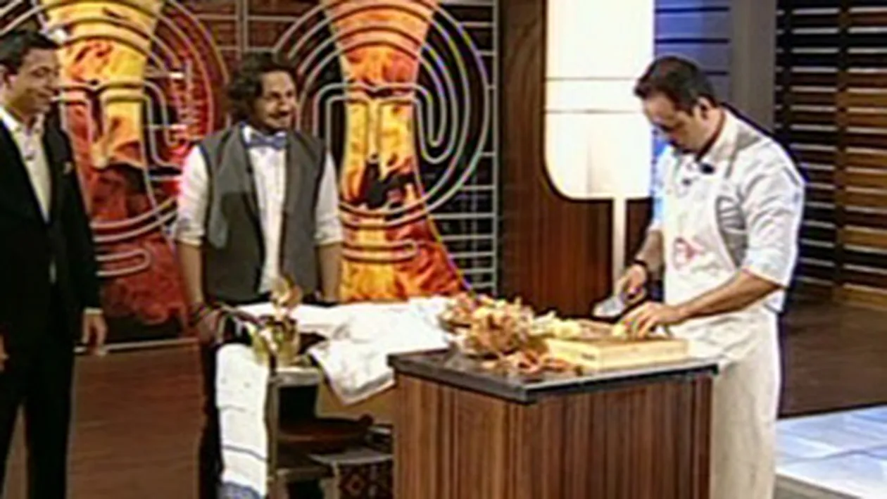 Maruta, pedepsit de juriul de la MasterChef sa taie ceapa! Le-a dat sa manance fasole, ciolan si slanina!