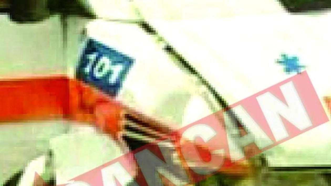 O ambulanta s-a ciocnit cu un alt autoturism, in Chitila