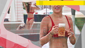 Alertă la piscină! Cum a ”lovit” Diana Gureșoaie, cea mai pofticioasă fată de oraș