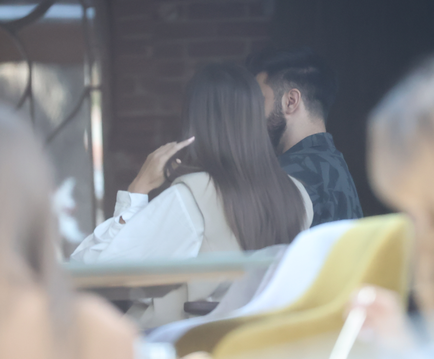 Alex Leonte, în căutare de "prospături" după despărțirea de Theo Rose (SURSA FOTO: CANCAN.RO)
