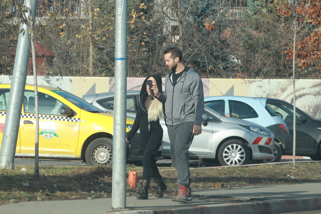 Tristan Tate a decăzut de la Lamborghini & mașini de 1 mil. € la un… Logan