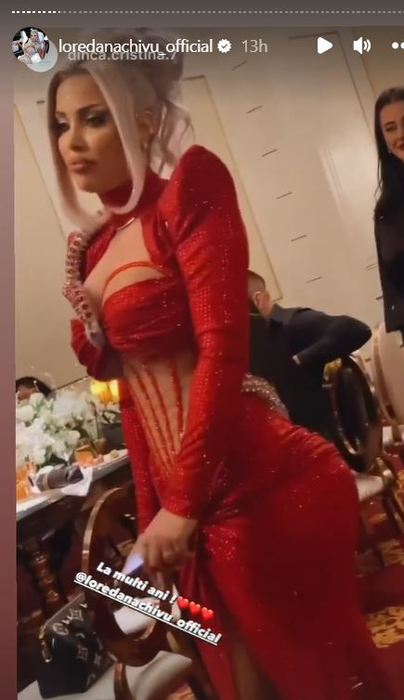 Loredana Chivu, într-o rochie roșie foarte sexy, la party. Sursă foto: Instagram