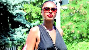 Paguba: o pereche de chiloti purtati! Laurette minte ca i-au fost furati 1.400 de euro?