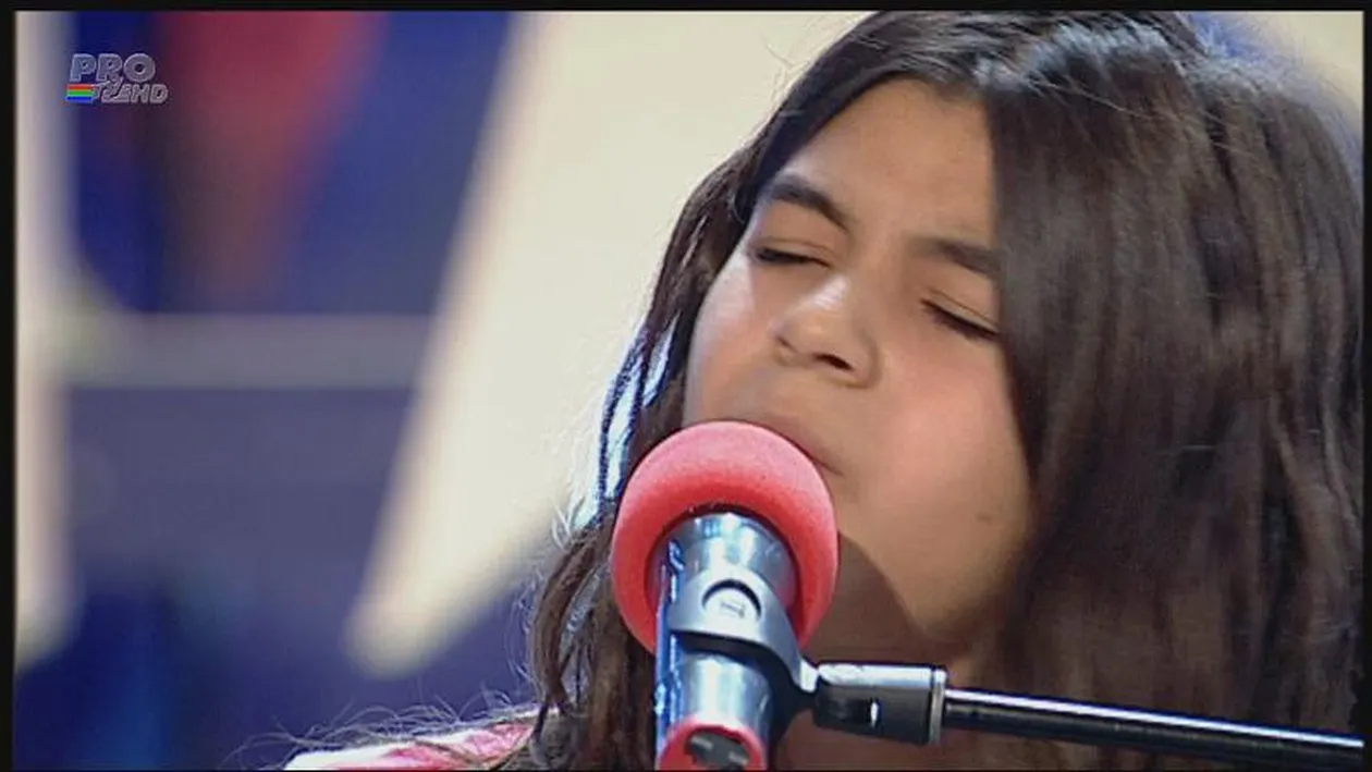 A ridicat sala în picioare! La 13 ani l-a făcut pe Andi să zică: Una dintre cele mai bune voci pe care le-am auzit vreodata