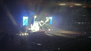 Uite cat s-a distrat Andreea Balan la Paris! A fost si la concert la Prince!