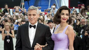 Prima apariţie pe covorul roşu a cuplului George şi Amal Clooney după ce au devenit părinţi! Cum arată soţia actorului după ce a născut gemeni! 