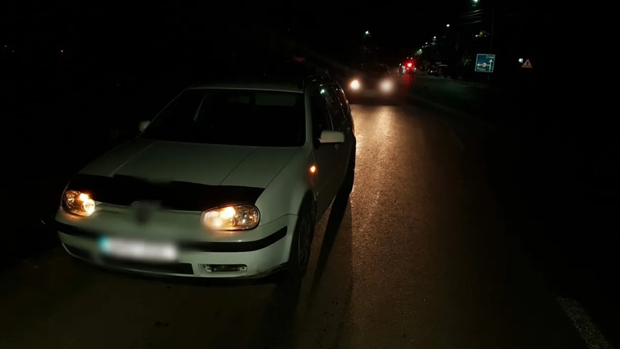 Tragedie pe un drum județean din Dâmbovița. Bărbat lovit de două mașini