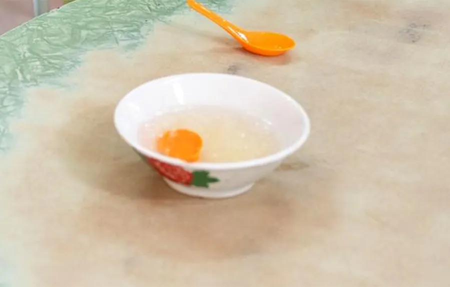 "Supa din cuib de pasăre”