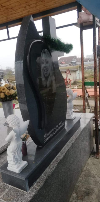 Mormântul Denisei Răducu