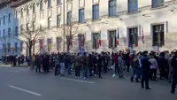 Proteste înainte de intrarea în carantină! Timișorenii, revoltați de decizia autorităților: „Libertate”