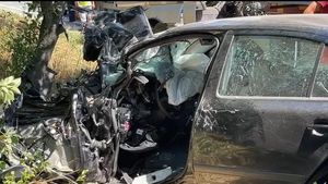 Tragedie pe șosea, în Dolj. Doi morți, într-o coliziune frontală cu un camion