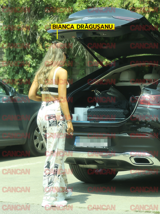 Bianca Drăgușanu, mașină plină cu bagaje / (Sursa: CANCAN.RO)