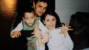 Marian Manole l-a atacat din nou pe Petru Mircea! Ce mărturii copleșitoare a făcut despre cântăreața Mădălina Manole