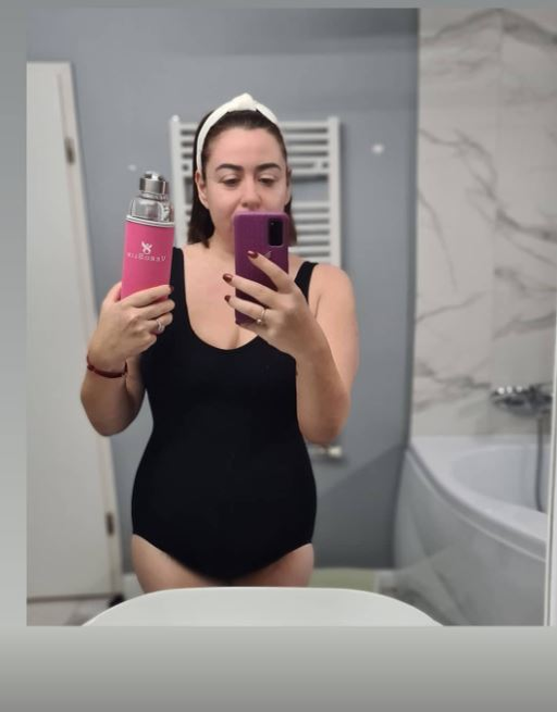 Oana Roman, declarații acide după ce a fost acuzată că și-a photosopat la greu pozele în care poartă body! Ce i-a transmis rivalei sale, Oana Zăvoranu | FOTO & VIDEO