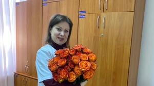 Doctorița care cerea șpagă bolnavilor de cancer a fost condamnată! Câți ani va sta în spatele gratiilor