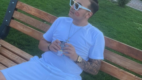 Adi Minune Jr. nu se joacă! A făcut un pas mare destul de rapid în relația cu noua iubită
