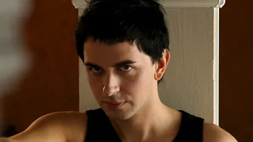 Keo pare sa aiba noua vieti! Cum a scapat cantaretul dintr-o “cascada” de accidente suspecte! “Bausem doua pahare, era noapte si…