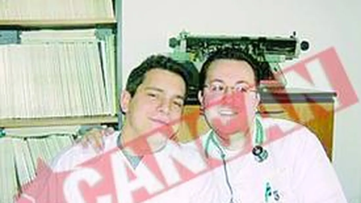 Sedinta foto scandaloasa in sala de nasteri