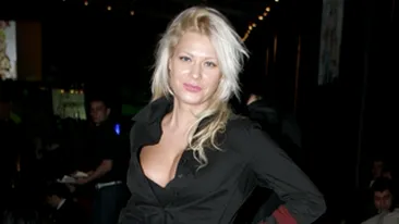 Simona Sensual s-a dat in spectacol!A batut o femeie in centrul Capitalei