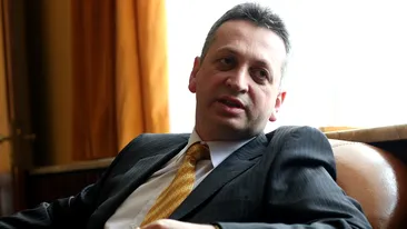Relu Fenechiu, condamnat la cinci ani de inchisoare cu executare. Fostul ministru si-a dat demisia din PNL