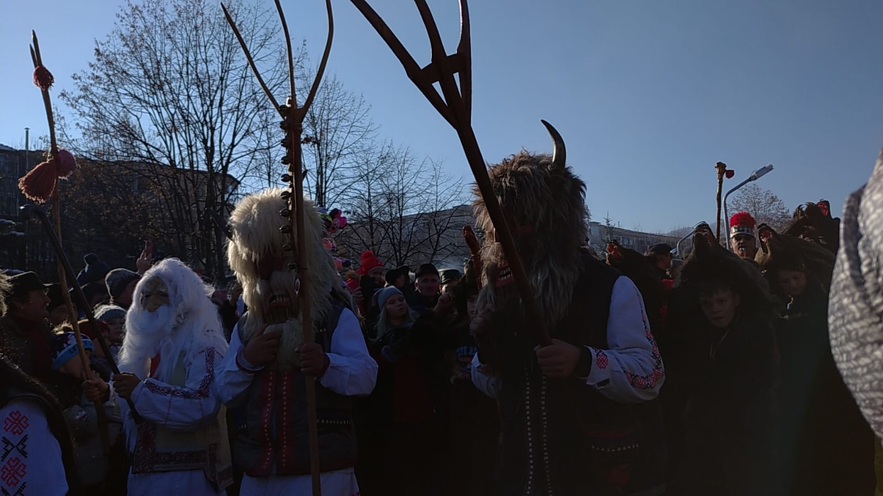 Ionuț Iftimoaie, în mijlocul ”urșilor” de la Comănești! GALERIE FOTO + VIDEO