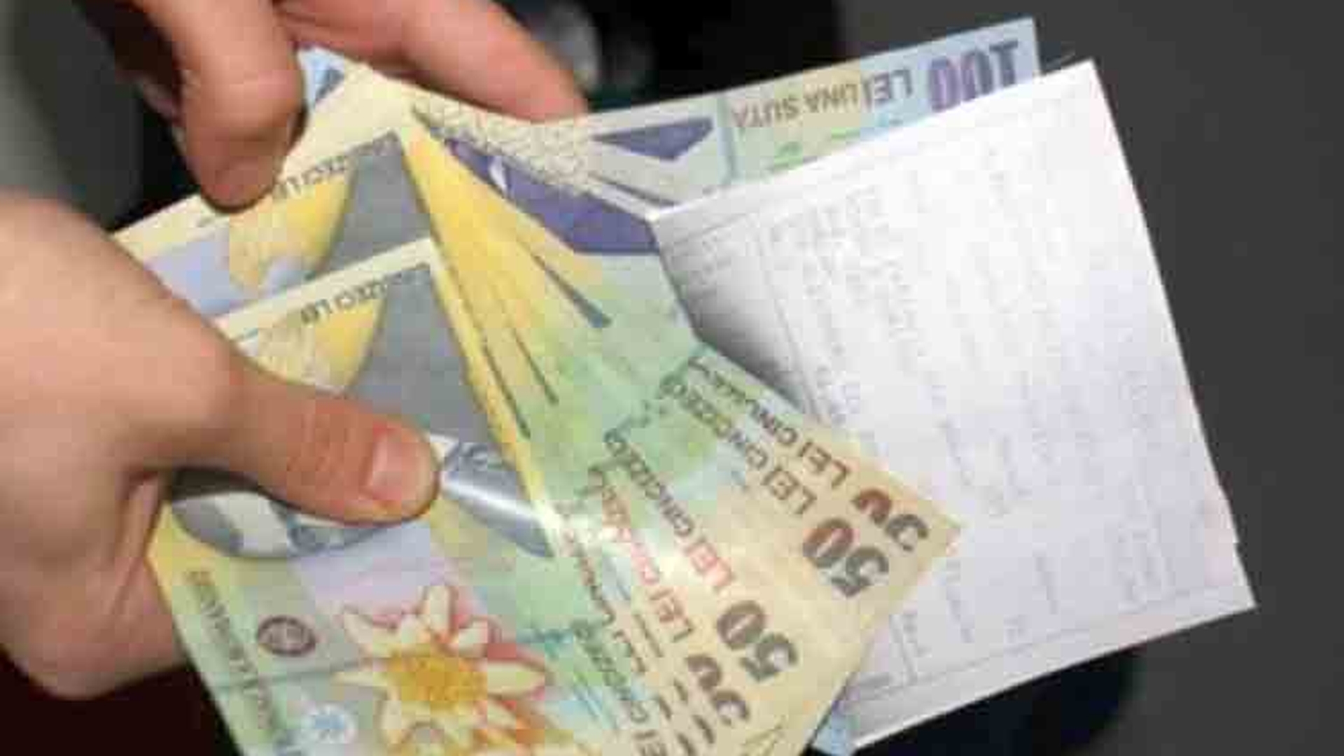 Bani mai mulți pentru pensionari! Cine va beneficia de creșterile spectaculoase