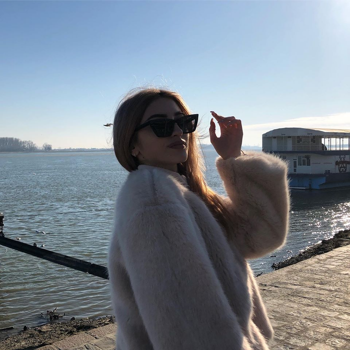 Uluitor cum arată Maia Teodora Perju, eleva din Bârlad cu 10 pe linie la BAC! Manechin curat + Vrea ambasador