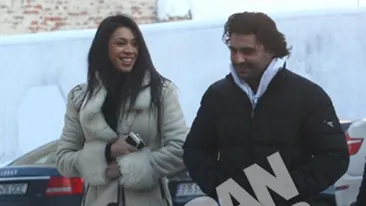 Pepe nu isi arata, in public, slabiciunea pentru Pastrama. E distant cu logodnica lui!