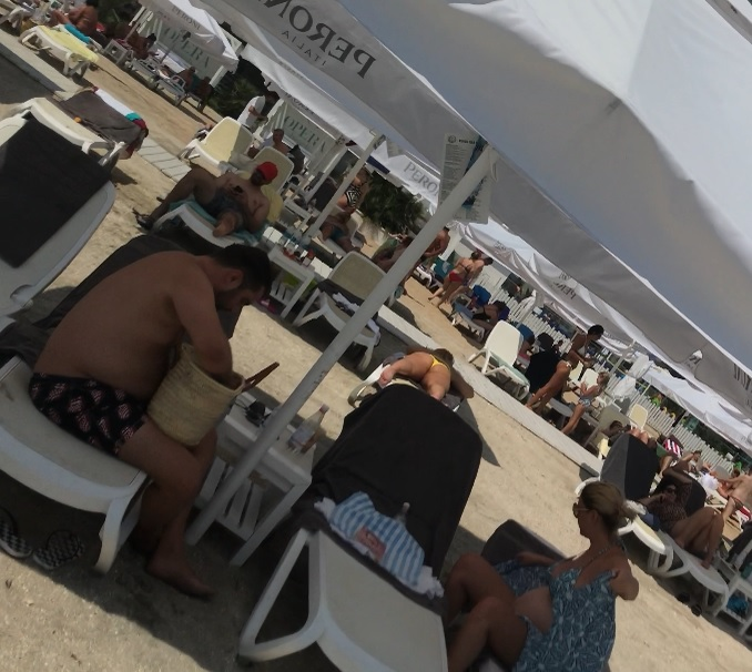”Prințesa telenovelelor” din România și soțul ei, Alin Boroi, pe o renumită plajă din Mamaia