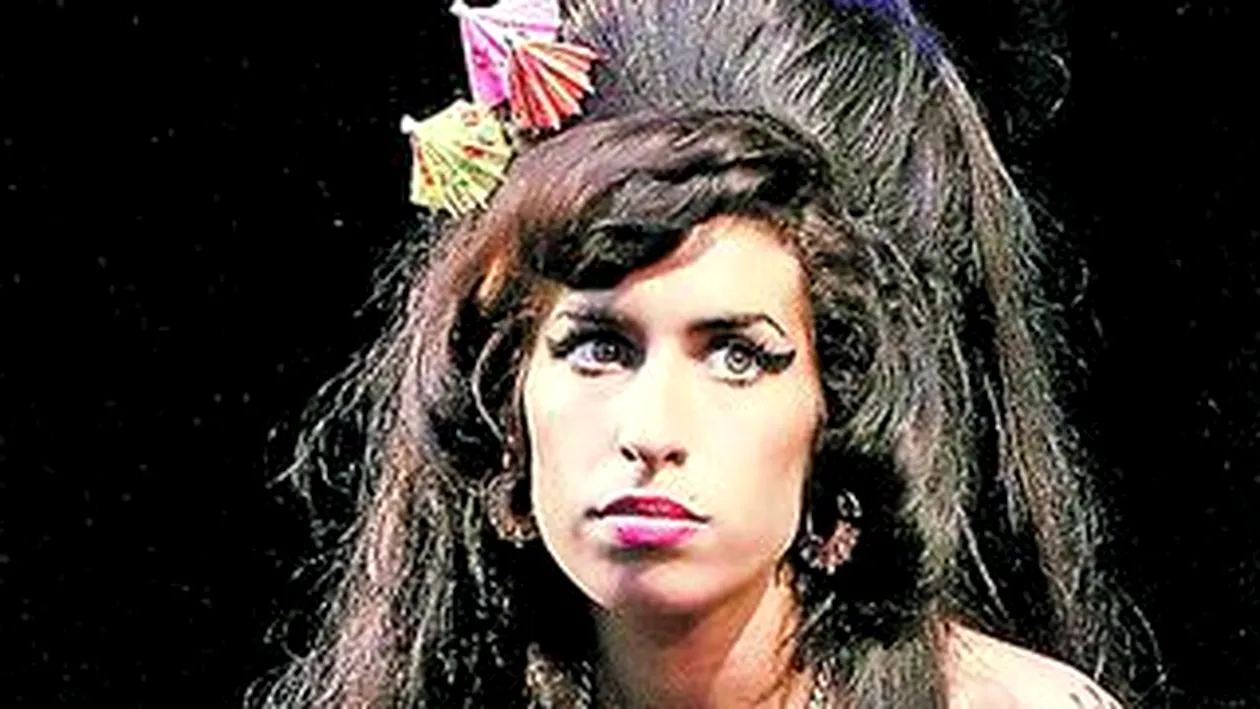 Amy Winehouse si-a risipit averea in doar trei ani. Un milion de lire sterline pe droguri