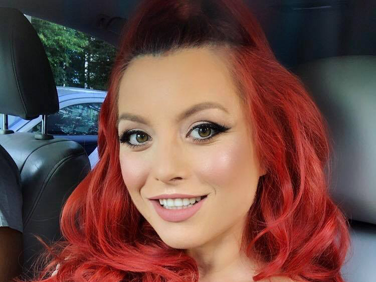 Elena Gheorghe şi-a schimbat look-ul. „În două zile este…” Cum arată acum vedeta