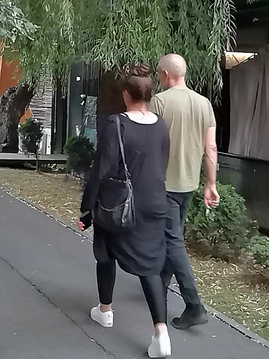 Damian Drăghici este atent cu partenera sa