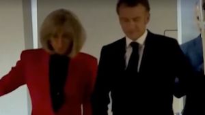 Când ar fi început scandalul dintre Emmanuel Marcon și Brigitte. Serghei Mizil a făcut declarații incendiare: „S-au bătut înainte”