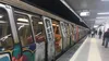 Cine este bărbatul care a căzut pe șine în stația de metrou Păcii. Medicii sunt rezervați în privința lui