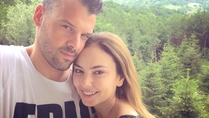 ROXANA IONESCU are probleme în paradis! Ce se întâmplă cu relaţia blondei