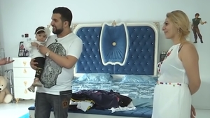 Tzancă Uraganul e mai bogat ca Nicolae Guță și Florin Salam! Cum arată vila de sute de mii de euro a manelistului-interlop