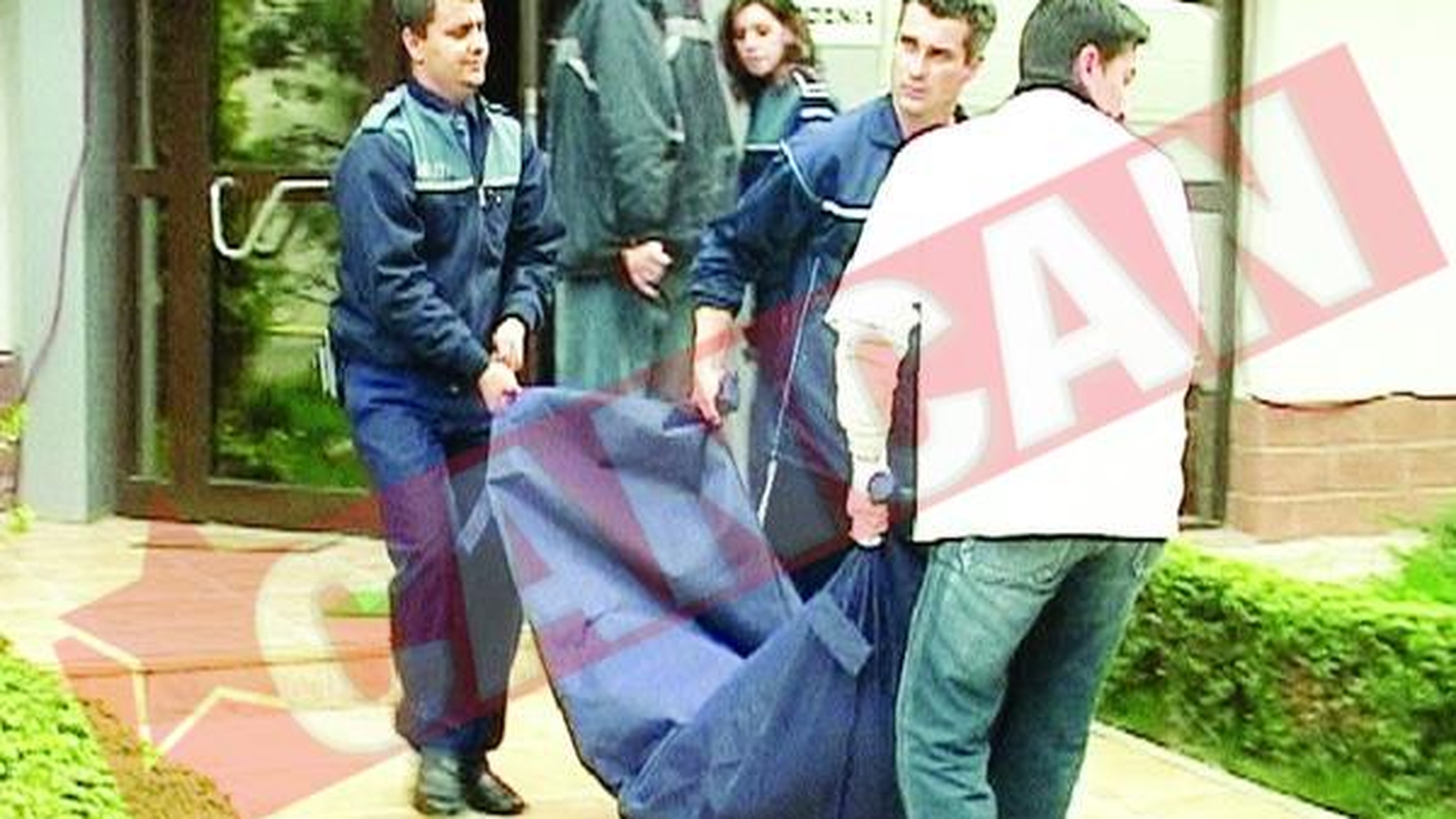 O contabila s-a sinucis cu antigel intr-o camera de hotel din Ploiesti
