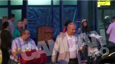 Saptamana de miere in familia lui Dorin Cocos s-a incheiat! Au venit cu acelasi avion, dar au plecat acasa separat!