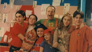 La 8 ani era bătută de „Magicianul” Marian Râlea, de la Abracadabra. Otilia a devenit femeie și vorbește despre traumă: „M-a lovit cât a putut el de tare peste față”