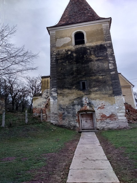 Turnul Înclinat din Ruși, o adevărată emblemă a locului