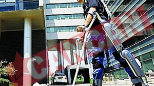 Are picioare ca ale lui Robocop