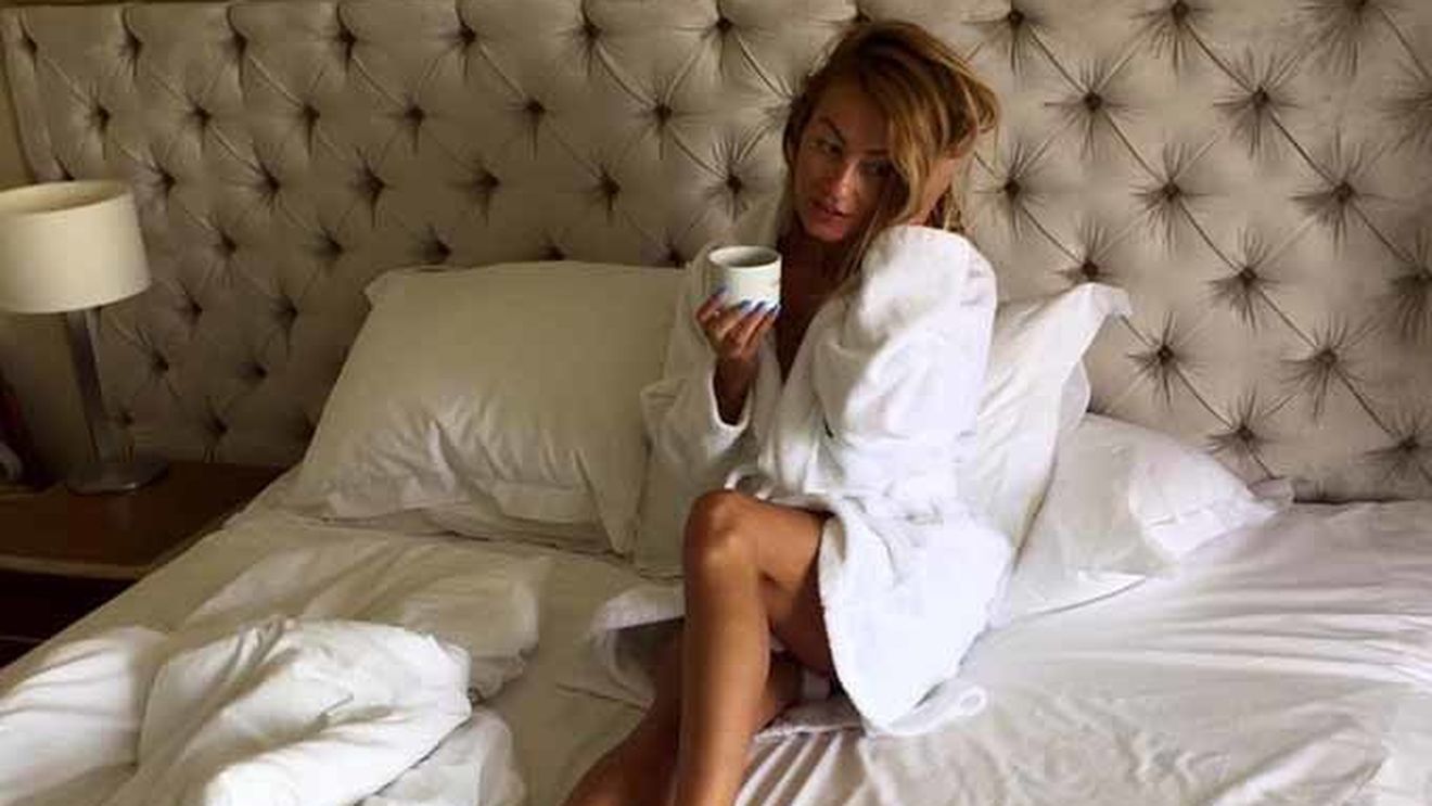 FLAVIA MIHĂŞAN o ia pe urmele DANIELEI CRUDU? Fanii sunt îngrijoraţi! "Eşti aşa de slabă încât..."