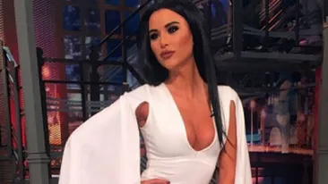 Daniela Crudu a ales! Cum arată rochia pe care o va purta la petrecerea de Revelion