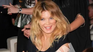 Legaturi primejdioase intre Mohombi si Gina Pistol! El a cantat, ea s-a excitat! Restul e Cancan!