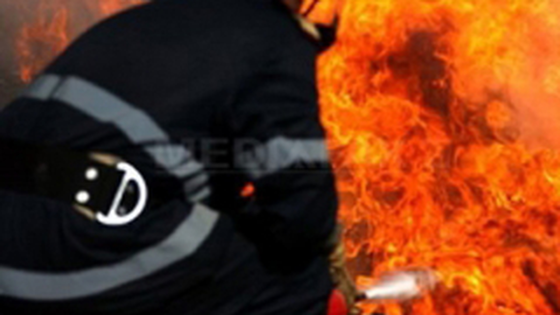 Traficul de pe DN1 D este in continuare blocat din cauza exploziei la sonda de gaz din Ialomita!