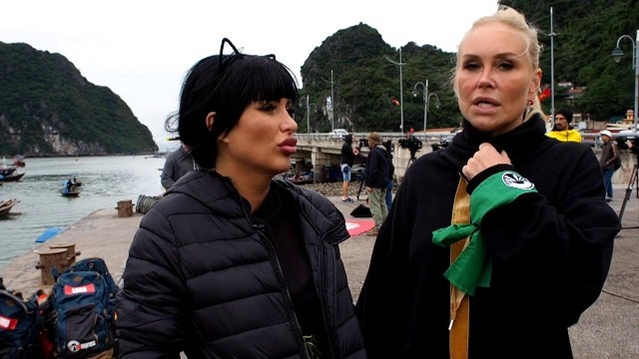 S-a jucat pe Instagram, dar a ieşit prost! Daniela Crudu i-a pus gene mamei sale, însă sprâncenele ei…