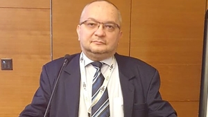 Rareș din Vaslui și-a părăsit nevasta și copiii, după ce s-a îndrăgostit de o tinerică din Negrești. Acum, după un an de relație, și-a dat amanta în judecată: Care e motivul pentru care îi cere 117.000 lei