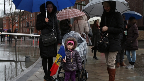 FOTO EXCLUSIV Protest al romanilor, la Londra! Oamenii au manifestat pasnic impotriva documentarului difuzat pe Channel 4